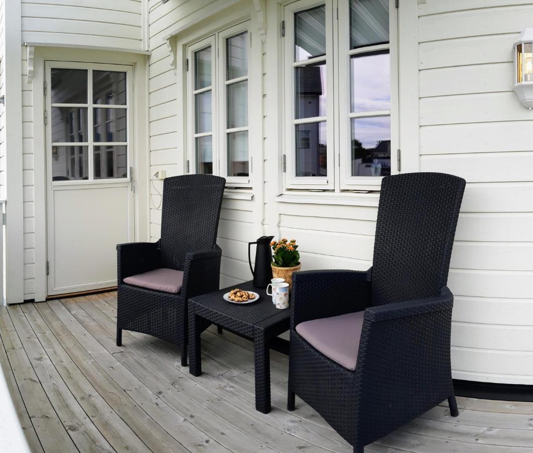 Trygheim Feriehus Bud Exteriér fotografie